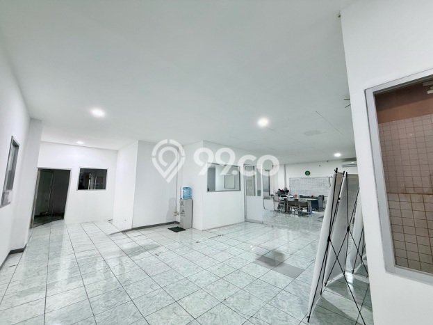 FOR SALE! Kantor di Mampang Prapatan Jakarta Selatan, LT 719m2, LB 1292m2 FOR SALE! Kantor di Mampang Prapatan Jakarta Selatan, LT 719m2, LB 1292m2