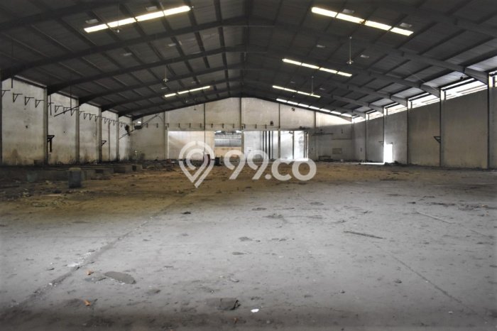 Gudang Dijual di Bekasi LT 30541m2 & LB 23000m2 Lokasi Terbaik! Gudang Dijual di Bekasi LT 30541m2 & LB 23000m2 Lokasi Terbaik!
