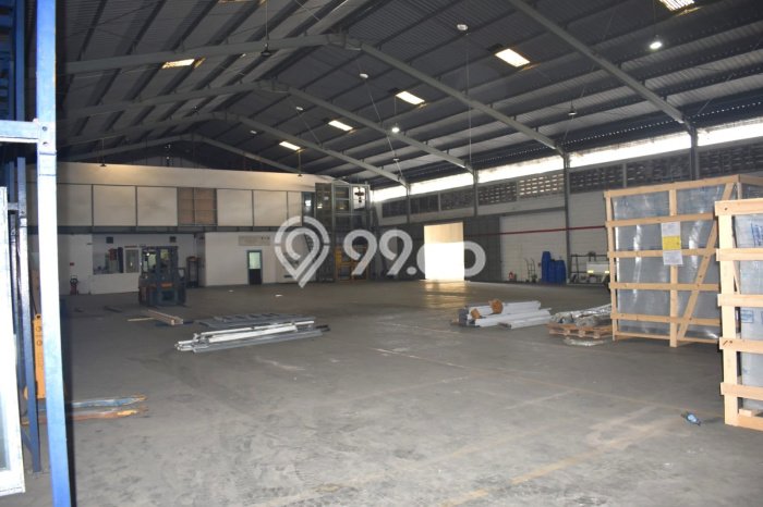 Gudang Bagus LT 4040m2 LB 3000m2 Dijual di Karawang Timur Karawang Gudang Bagus LT 4040m2 LB 3000m2 Dijual di Karawang Timur Karawang