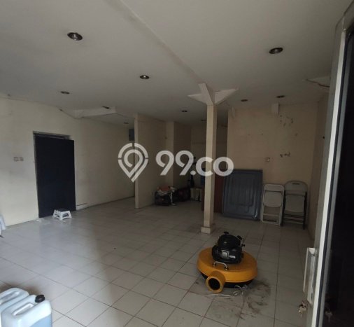 Gudang Bagus Dijual LB 314m2 Lokasi Strategis Tangerang Area Cocok untuk Berbisnis Gudang Bagus Dijual LB 314m2 Lokasi Strategis Tangerang Area Cocok untuk Berbisnis