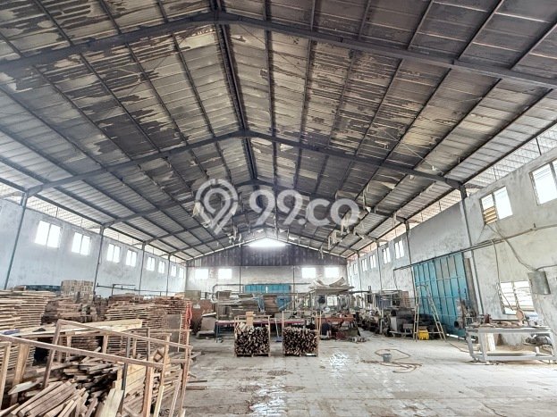 Pabrik Dijual di Cileungsi LT 2650m2, LB 1512m2 Solusi Investasi Cerdas Pabrik Dijual di Cileungsi LT 2650m2, LB 1512m2 Solusi Investasi Cerdas