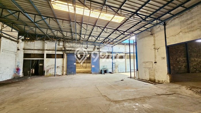 AREA TERSIBUK! Gudang di , Luas 10185m2m², Pusat Bisnis AREA TERSIBUK! Gudang di , Luas 10185m2m², Pusat Bisnis