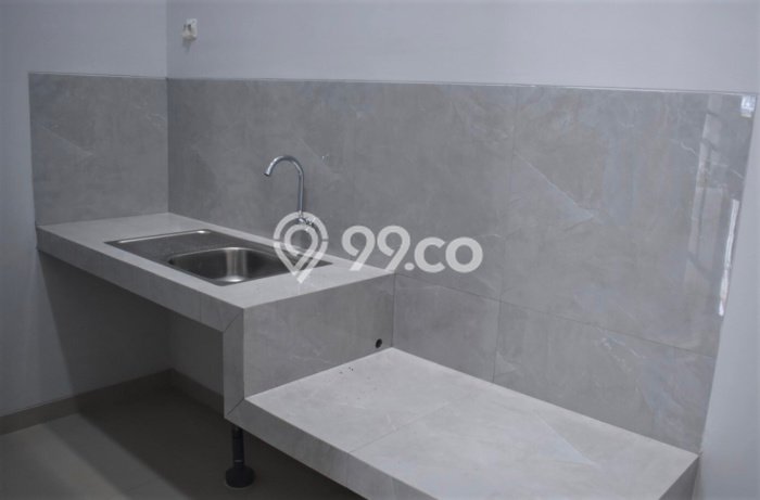 Unit Ruko Dijual di Bekasi LT 100m2 & LB 152m2 Unit Ruko Dijual di Bekasi LT 100m2 & LB 152m2