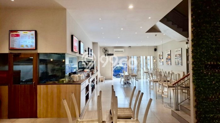 Komersial Bagus Dijual LB 494m2 Lokasi Strategis Bekasi Area Cocok untuk Bisnis Komersial Bagus Dijual LB 494m2 Lokasi Strategis Bekasi Area Cocok untuk Bisnis