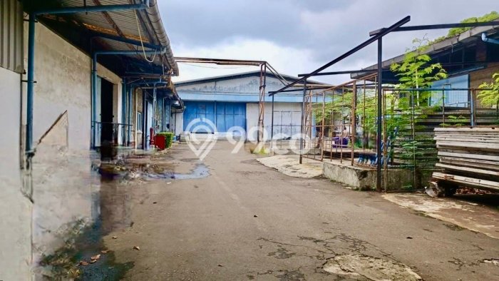 Area Ramai! Gudang Dijual di Bekasi Utara untuk Bisnis Luas Bangunan 5502m2 Area Ramai! Gudang Dijual di Bekasi Utara untuk Bisnis Luas Bangunan 5502m2