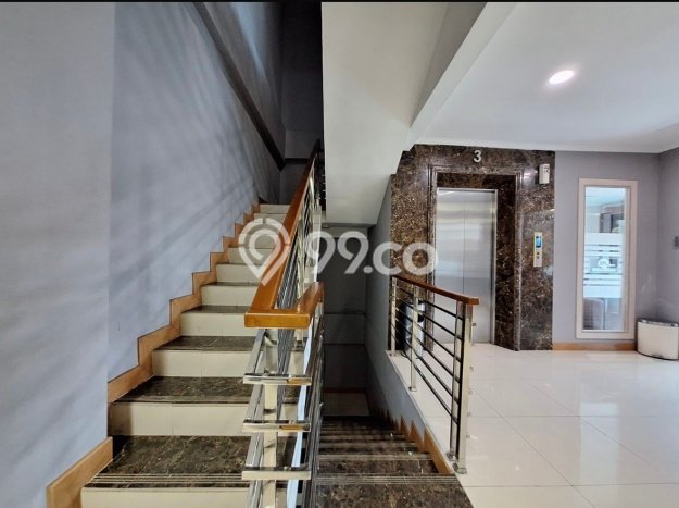 Kantor Bagus LT 425m2 LB 1200m2 Dijual di Kemayoran Jakarta Pusat Kantor Bagus LT 425m2 LB 1200m2 Dijual di Kemayoran Jakarta Pusat