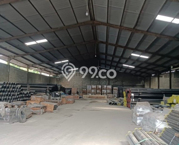 Unit Gudang Dijual di Jakarta Utara LT 4810m2 & LB 3576m2 Unit Gudang Dijual di Jakarta Utara LT 4810m2 & LB 3576m2