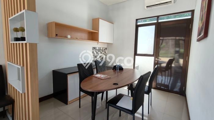 For Sale Rumah 2 Kamar Lokasi Ideal Bagus dan Strategis di Bekasi Timur For Sale Rumah 2 Kamar Lokasi Ideal Bagus dan Strategis di Bekasi Timur