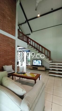 Rumah kawasan Duren Sawit, Jakarta Timur, Luas 403m² LB 300m² Rumah kawasan Duren Sawit, Jakarta Timur, Luas 403m² LB 300m²