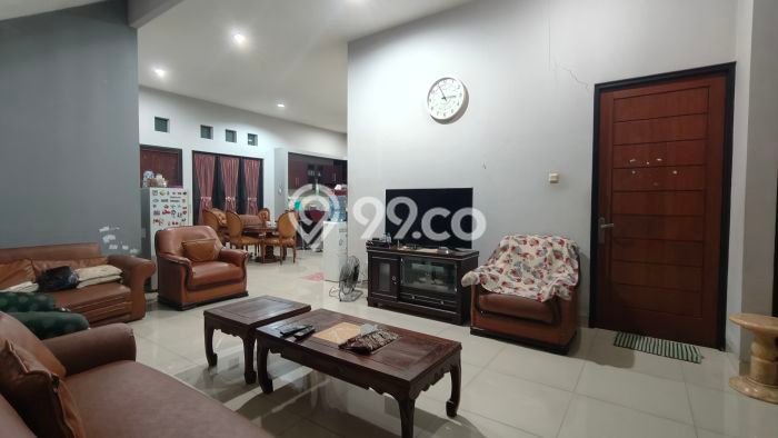 Ready to Use! Premium House LT 526m2 Desain Modern di Harapan Indah Ready to Use! Premium House LT 526m2 Desain Modern di Harapan Indah