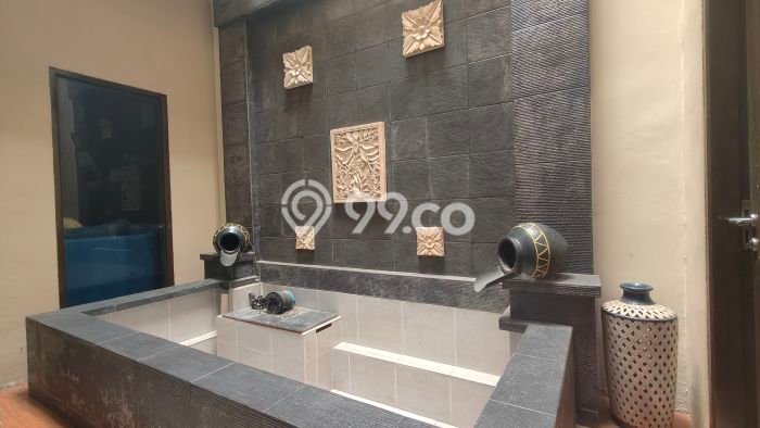 For Sale! Luxury House LT 200m2 Desain Elegan di Harapan Indah For Sale! Luxury House LT 200m2 Desain Elegan di Harapan Indah