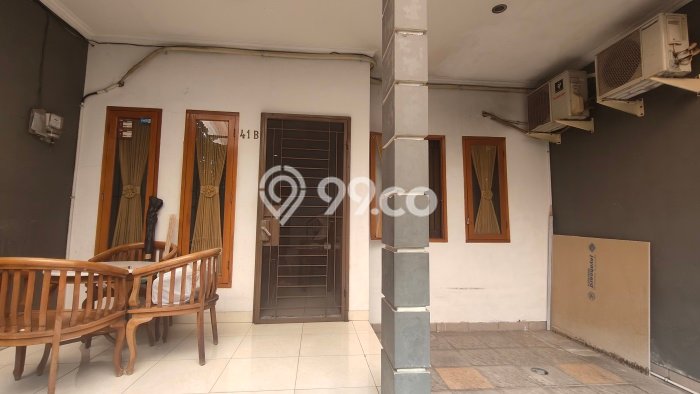 For Sale Rumah 3 Kamar Lokasi Ideal Nyaman dan Strategis di Duren Sawit For Sale Rumah 3 Kamar Lokasi Ideal Nyaman dan Strategis di Duren Sawit