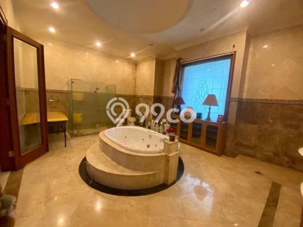 Dijual Rumah Mewah Exclusive di Kebayoran Baru, Jakarta Selatan Dijual Rumah Mewah Exclusive di Kebayoran Baru, Jakarta Selatan