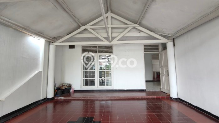 Dijual Rumah Eksklusif 4 KT di Jatiwaringin, Bekasi Dijual Rumah Eksklusif 4 KT di Jatiwaringin, Bekasi