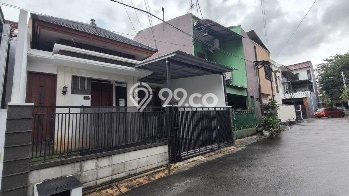 Rumah Luas Asri 2 KT Siap Pakai di Pondok Bambu Jakarta Timur Rumah Luas Asri 2 KT Siap Pakai di Pondok Bambu Jakarta Timur