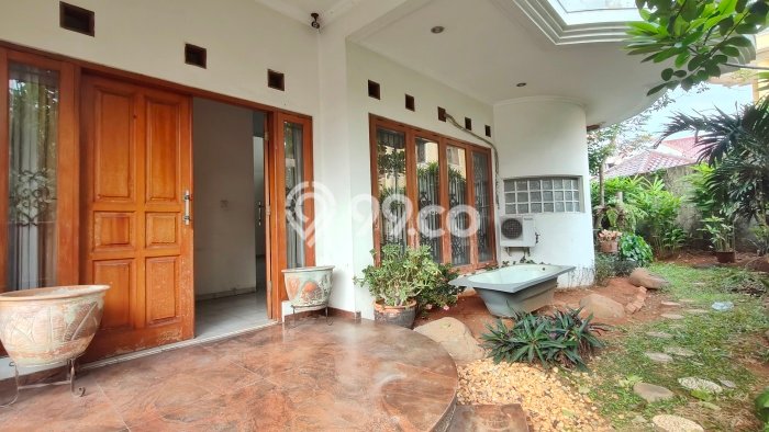 For Sale! Premium House LT 605m2 Desain Elegan di Pulogebang For Sale! Premium House LT 605m2 Desain Elegan di Pulogebang