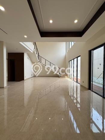 Hunian Eksklusif Siap Huni LT 375m2 di BSD, Tangerang Selatan Hunian Eksklusif Siap Huni LT 375m2 di BSD, Tangerang Selatan