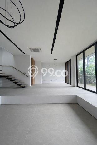 Rumah Luxury Modern Siap Huni di BSD City Tangerang Rumah Luxury Modern Siap Huni di BSD City Tangerang