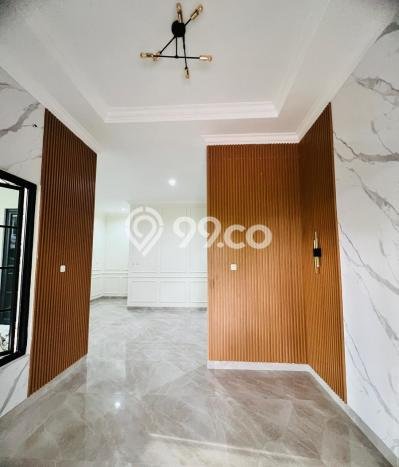 Ready to Use! Luxury House LT 168m2 Desain Elegan di BSD City Ready to Use! Luxury House LT 168m2 Desain Elegan di BSD City