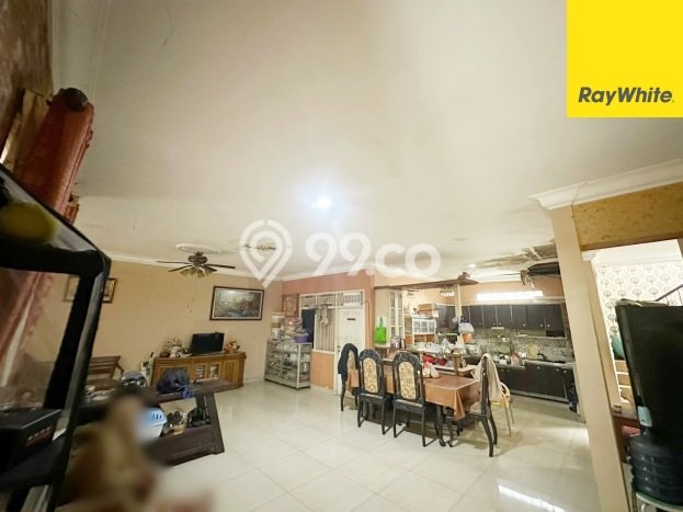 Rumah Siap Disurvey lokasi Pesanggrahan, Jakarta Selatan, Luas 164m2m² Bangunan 200m2m² Rumah Siap Disurvey lokasi Pesanggrahan, Jakarta Selatan, Luas 164m2m² Bangunan 200m2m²