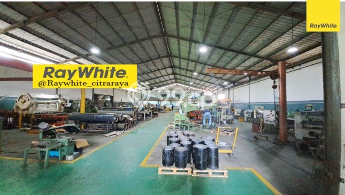 FOR SALE! Pabrik di Cipondoh Tangerang, LT 3718m2, LB 2396m2 FOR SALE! Pabrik di Cipondoh Tangerang, LT 3718m2, LB 2396m2