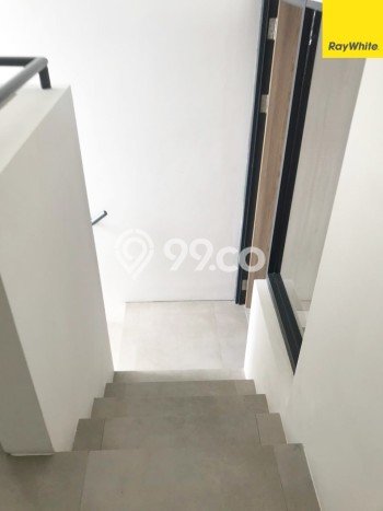 Jarang Ada! Rumah Sewa 3 Kamar Bagus Siap Huni BSD City Jarang Ada! Rumah Sewa 3 Kamar Bagus Siap Huni BSD City