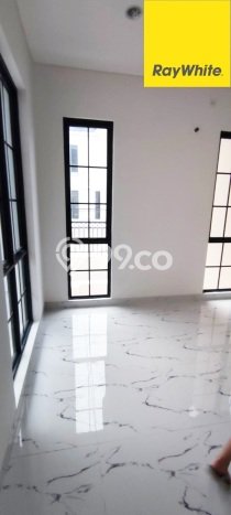 Dijual Rumah Minimalis Bagus Punya 5 KT di Sindang Jaya Tangerang - Dijual Rumah Minimalis Bagus Punya 5 KT di Sindang Jaya Tangerang -