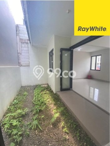 Rumah Luas Asri 2 KT Siap Pakai di Cikupa Citra Raya Tangerang Rumah Luas Asri 2 KT Siap Pakai di Cikupa Citra Raya Tangerang