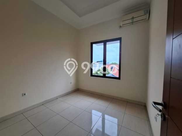 Rumah Elit Modern Tanpa Renovasi di harapan indah Bekasi Rumah Elit Modern Tanpa Renovasi di harapan indah Bekasi