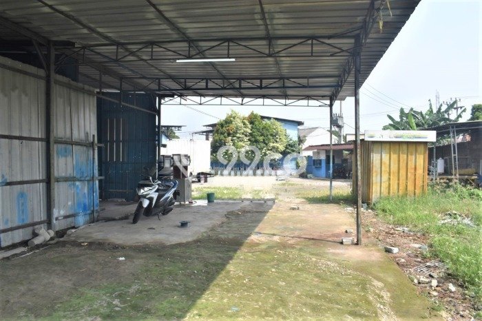 Area Ramai! Gudang Dijual di Mustikajaya untuk Bisnis Luas Bangunan 1350m2 Area Ramai! Gudang Dijual di Mustikajaya untuk Bisnis Luas Bangunan 1350m2