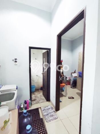 Rumah Strategis Minimalis Lb 104m2 di Kebon Jeruk, Jakarta Barat Rumah Strategis Minimalis Lb 104m2 di Kebon Jeruk, Jakarta Barat