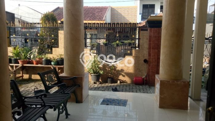 Hunian Nyaman Asri 5 KT Siap Pakai di Pejuang Bekasi Hunian Nyaman Asri 5 KT Siap Pakai di Pejuang Bekasi