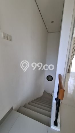 Rumah Luas Asri 2 KT Siap Huni di harapan indah Bekasi Rumah Luas Asri 2 KT Siap Huni di harapan indah Bekasi