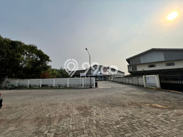 Gudang Lokasi Premium Kawasan Bintara, Luas 3706m2m², Mainroad Gudang Lokasi Premium Kawasan Bintara, Luas 3706m2m², Mainroad