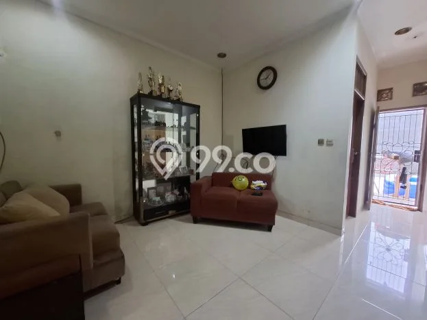 For Sale Rumah 5 Kamar Lokasi Strategis Nyaman dan Strategis di Kelapa Gading For Sale Rumah 5 Kamar Lokasi Strategis Nyaman dan Strategis di Kelapa Gading
