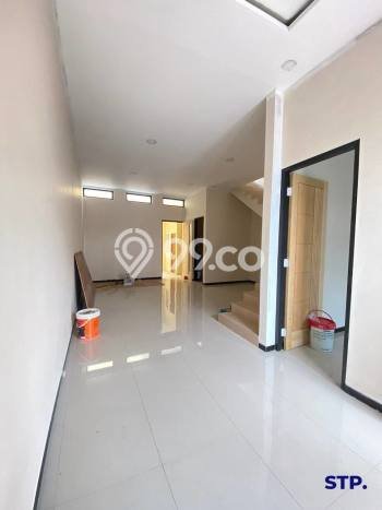 Rumah Modern 3 KT di Surabaya Kota Surabaya Unfurnished Rumah Modern 3 KT di Surabaya Kota Surabaya Unfurnished