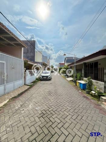 Kos-kosan Dijual di Pakuwon City Surabaya Luas 120m2 Kos-kosan Dijual di Pakuwon City Surabaya Luas 120m2