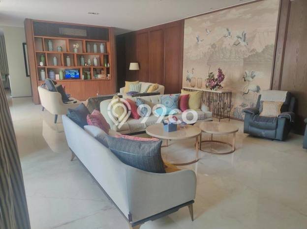 Ready to Use! Luxury House LT 1016m2 Desain Modern di Surabaya Kota Ready to Use! Luxury House LT 1016m2 Desain Modern di Surabaya Kota