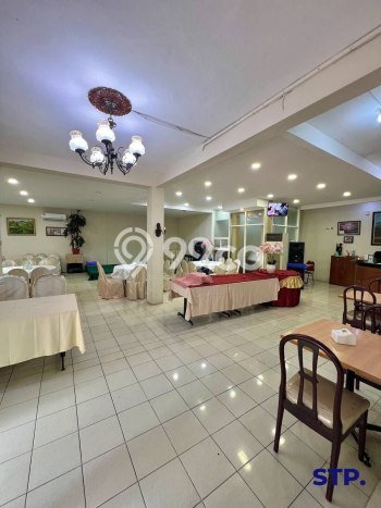 Dijual Ruko Area Komersial Kawasan Surabaya Kota, Luas 320m2m², Jalan Utama Dijual Ruko Area Komersial Kawasan Surabaya Kota, Luas 320m2m², Jalan Utama