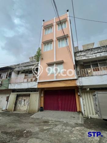 For Rent Ruko Kawasan Surabaya Kota, Luas 200m2m², Area Berkembang For Rent Ruko Kawasan Surabaya Kota, Luas 200m2m², Area Berkembang