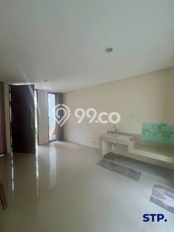 Hunian Strategis 3 KT LB 89m2 Kondisi Bagus di Citraland Hunian Strategis 3 KT LB 89m2 Kondisi Bagus di Citraland