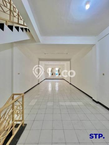 Ruko Bagus Dijual di Surabaya Kota Surabaya Lokasi Strategis Cocok untuk Kembangkan Bisnis Ruko Bagus Dijual di Surabaya Kota Surabaya Lokasi Strategis Cocok untuk Kembangkan Bisnis