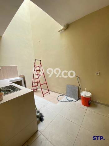 Rumah Modern 3 KT di Surabaya Kota Surabaya Unfurnished Rumah Modern 3 KT di Surabaya Kota Surabaya Unfurnished