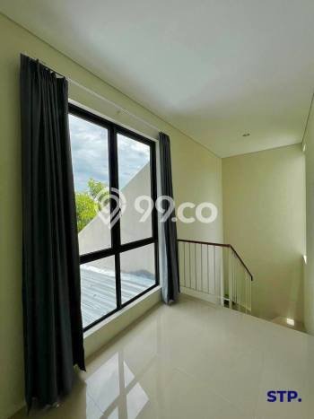 For Sale Hunian Rumah Nyaman 2 KT di Citraland, Surabaya For Sale Hunian Rumah Nyaman 2 KT di Citraland, Surabaya