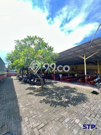 Komersial For Rent di Waru, Luas 560m2m², Area Strategis Komersial For Rent di Waru, Luas 560m2m², Area Strategis