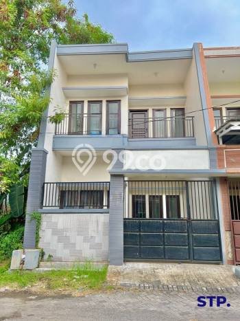 Sewa Rumah Murah di Manyar Surabaya Punya 3 Kamar Tidur Sewa Rumah Murah di Manyar Surabaya Punya 3 Kamar Tidur