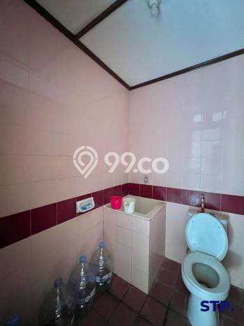 LOKASI SUPER STRATEGIS! Ruko di Graha, Luas 180m², Ramai Pengunjung LOKASI SUPER STRATEGIS! Ruko di Graha, Luas 180m², Ramai Pengunjung