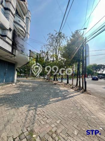 Ruko untuk Disewa di Pusat Surabaya Luas Bangunan 200m2 Ruko untuk Disewa di Pusat Surabaya Luas Bangunan 200m2
