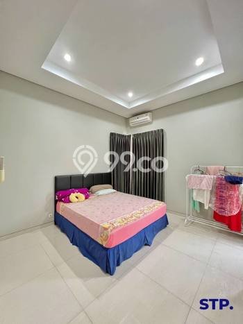 Rumah Luxury Modern Tanpa Renovasi di Citraland Surabaya Rumah Luxury Modern Tanpa Renovasi di Citraland Surabaya