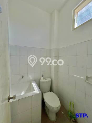 KAWASAN KOMERSIAL! Ruko Disewakan Kawasan Surabaya Kota, Luas 215m2m², Lokasi Premium KAWASAN KOMERSIAL! Ruko Disewakan Kawasan Surabaya Kota, Luas 215m2m², Lokasi Premium